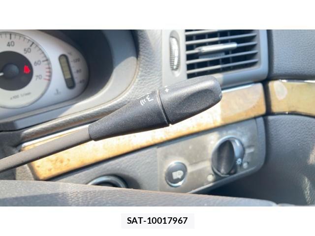 Mercedes Benz E-CLASS 2005-12 7501457-15