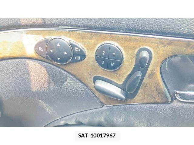 Mercedes Benz E-CLASS 2005-12 7501457-17