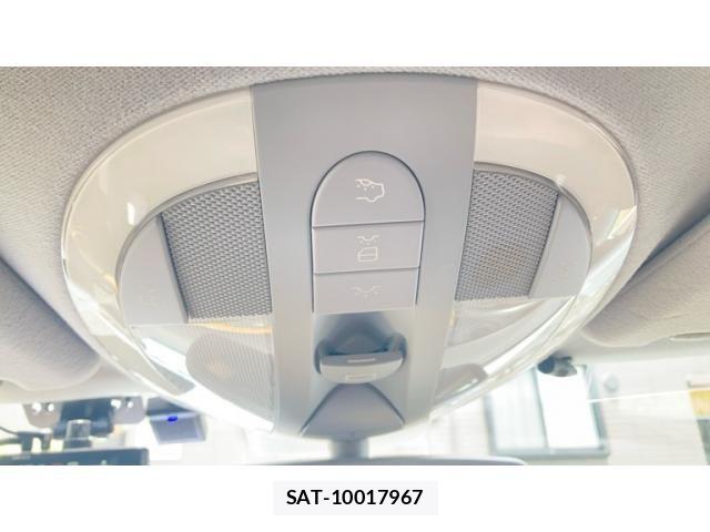Mercedes Benz E-CLASS 2005-12 7501457-21
