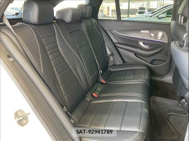 Mercedes Benz E-CLASS 2017-03 7501454-6