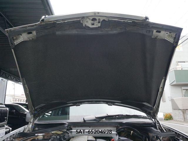 Mercedes Benz E-CLASS 1995-07 7618002-29