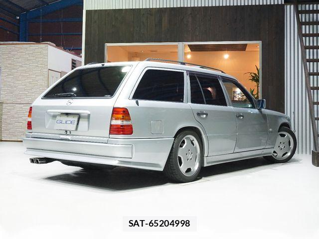 Mercedes Benz E-CLASS 1995-07 7618002-6