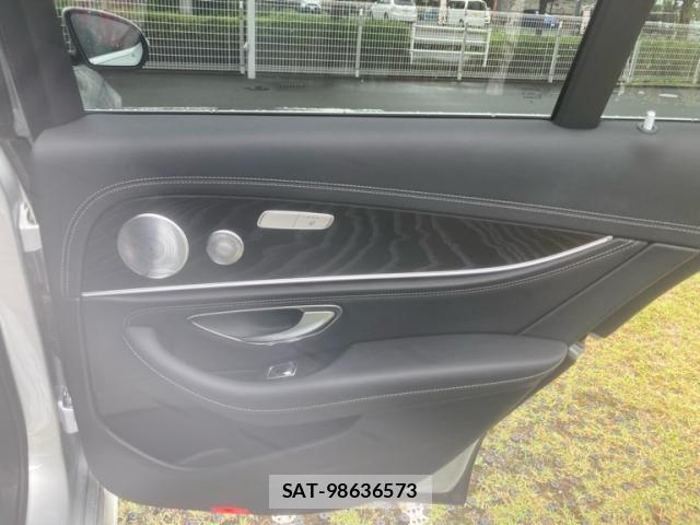 Mercedes Benz E-CLASS 2019-09 7618003-14