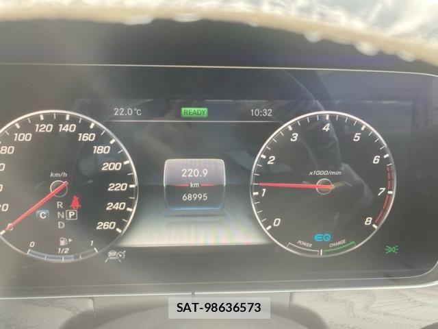 Mercedes Benz E-CLASS 2019-09 7618003-27