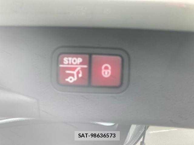 Mercedes Benz E-CLASS 2019-09 7618003-7