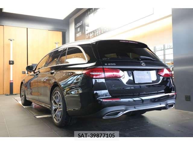 Mercedes Benz E-CLASS 2024-06 7618000-3