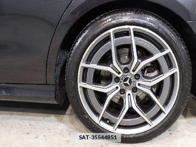 Mercedes Benz E-CLASS 2021-06 7725541-7