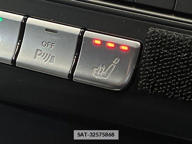 Mercedes Benz E-CLASS 2016-02 7725542-5