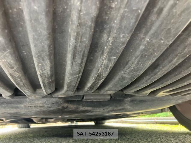 Mercedes Benz E-CLASS 2011-03 7786939-4
