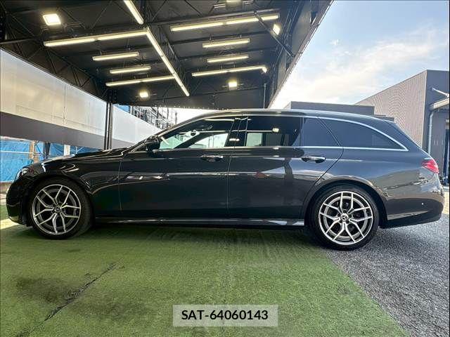 Mercedes Benz E-CLASS 2021-02 7962585-16