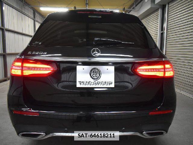 Mercedes Benz E-CLASS 2019-03 7979940-28
