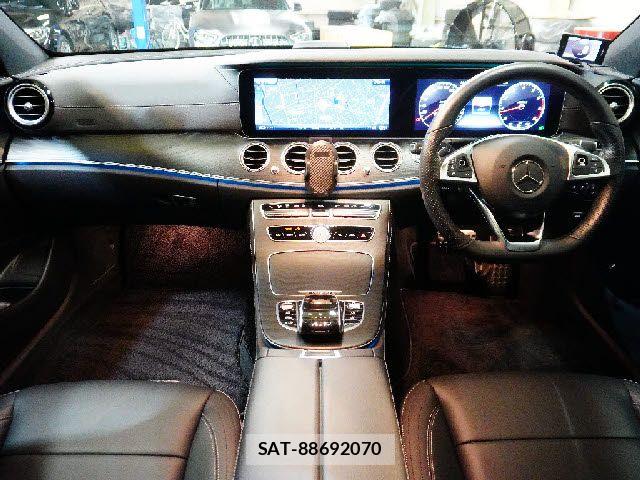 Mercedes Benz E-CLASS 2018-01 7979946-1