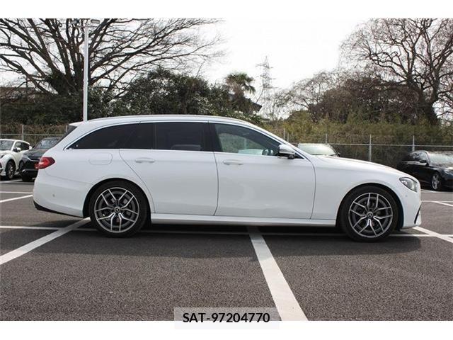 Mercedes Benz E-CLASS 2021-03 8036683-14