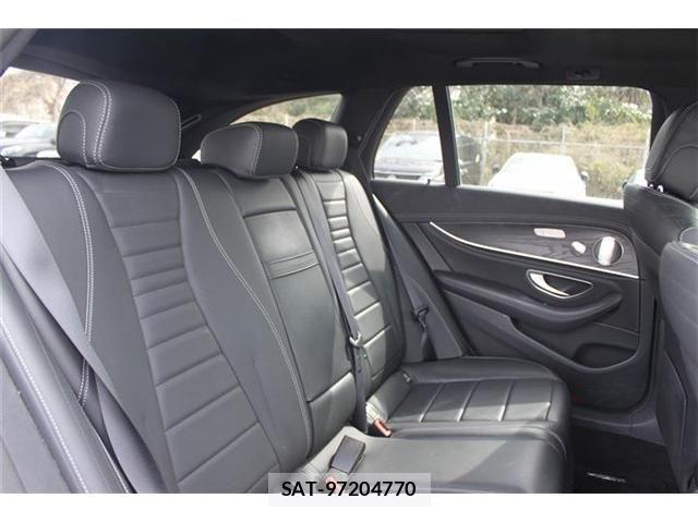 Mercedes Benz E-CLASS 2021-03 8036683-28