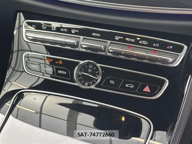 Mercedes Benz E-CLASS 2017-09 8036685-9