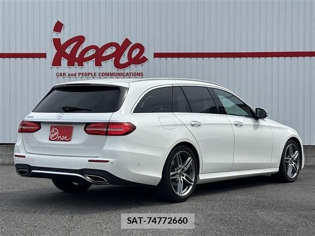 Mercedes Benz E-CLASS 2017-09 8036685-2