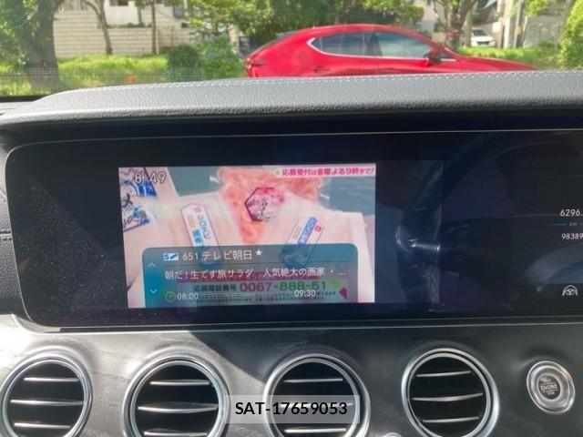 Mercedes Benz E-CLASS 2018-02 8036686-18