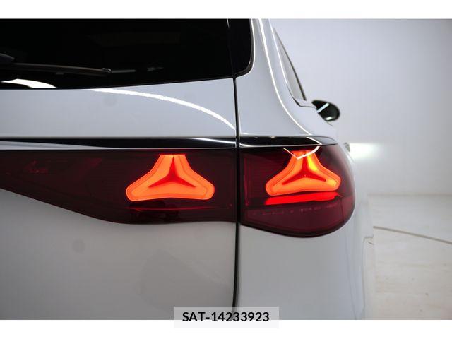 Mercedes Benz E-CLASS 2024-02 8074543-13
