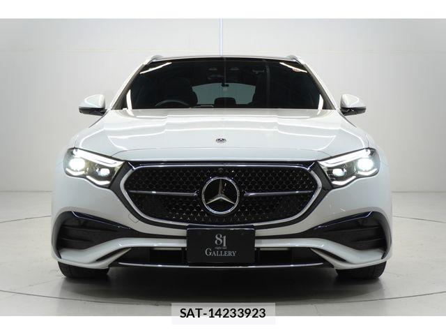 Mercedes Benz E-CLASS 2024-02 8074543-1