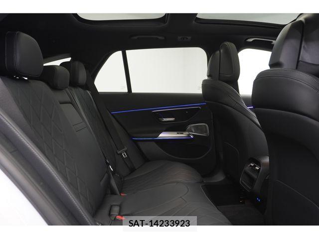 Mercedes Benz E-CLASS 2024-02 8074543-27