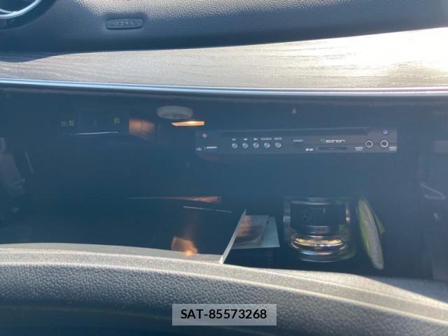 Mercedes Benz E-CLASS 2017-08 8158788-26