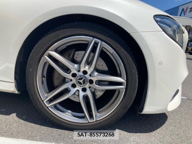 Mercedes Benz E-CLASS 2017-08 8158788-6