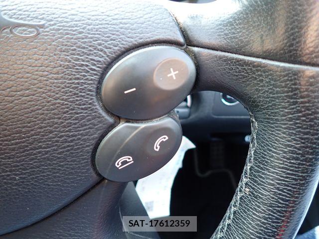 Mercedes Benz E-CLASS 2006-06 8158787-12