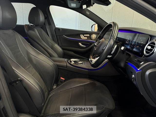 Mercedes Benz E-CLASS 2018-01 8208656-15