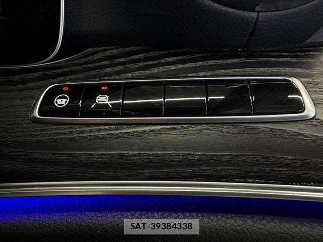 Mercedes Benz E-CLASS 2018-01 8208656-22