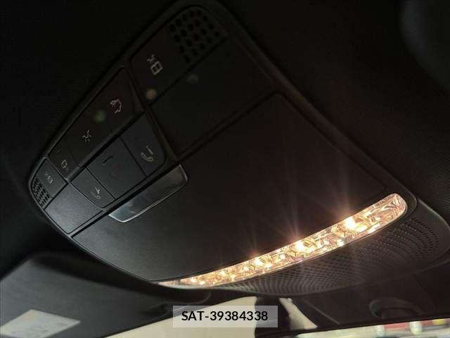 Mercedes Benz E-CLASS 2018-01 8208656-28