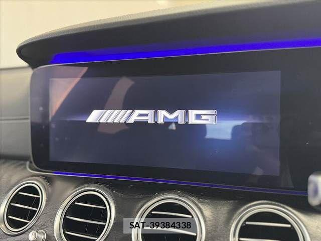 Mercedes Benz E-CLASS 2018-01 8208656-3