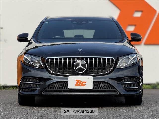 Mercedes Benz E-CLASS 2018-01 8208656-8