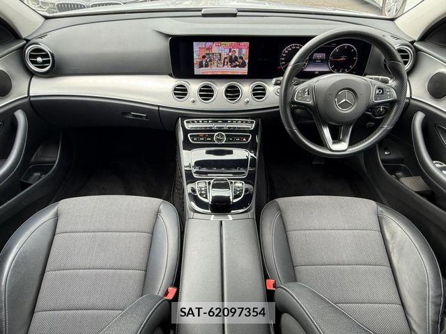 Mercedes Benz E-CLASS 2017-08 8208657-15