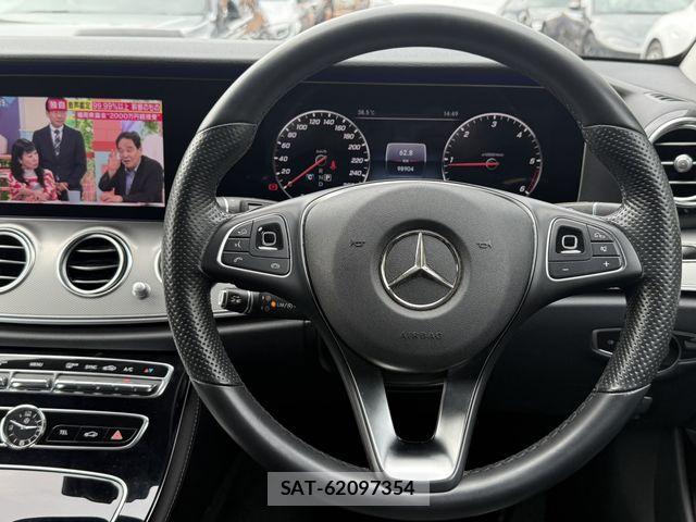 Mercedes Benz E-CLASS 2017-08 8208657-16