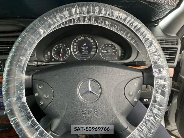 Mercedes Benz E-CLASS 2004-06 8208660-10