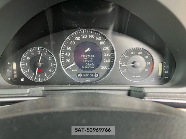 Mercedes Benz E-CLASS 2004-06 8208660-11