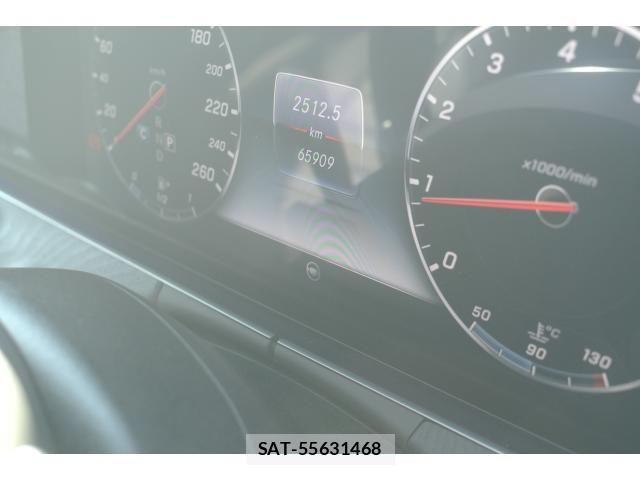 Mercedes Benz E-CLASS 2017-06 8208654-3