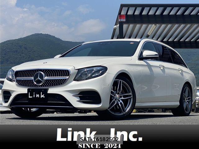 Mercedes Benz E-CLASS 2017-02 8208655-0