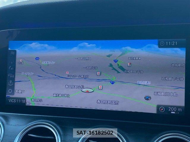 Mercedes Benz E-CLASS 2017-02 8208655-18