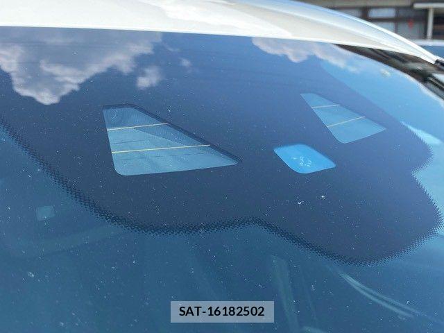 Mercedes Benz E-CLASS 2017-02 8208655-25