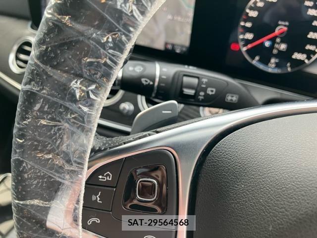 Mercedes Benz E-CLASS 2017-07 8208653-14
