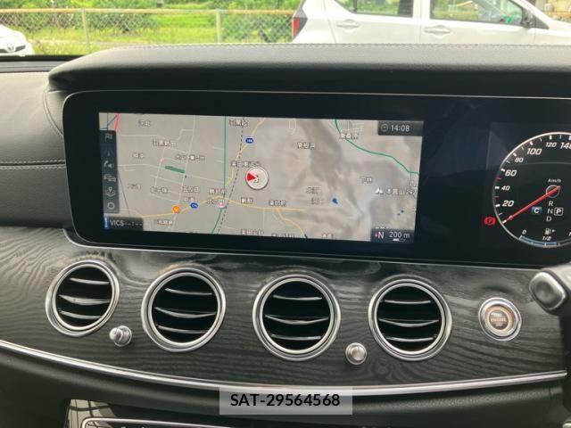 Mercedes Benz E-CLASS 2017-07 8208653-18