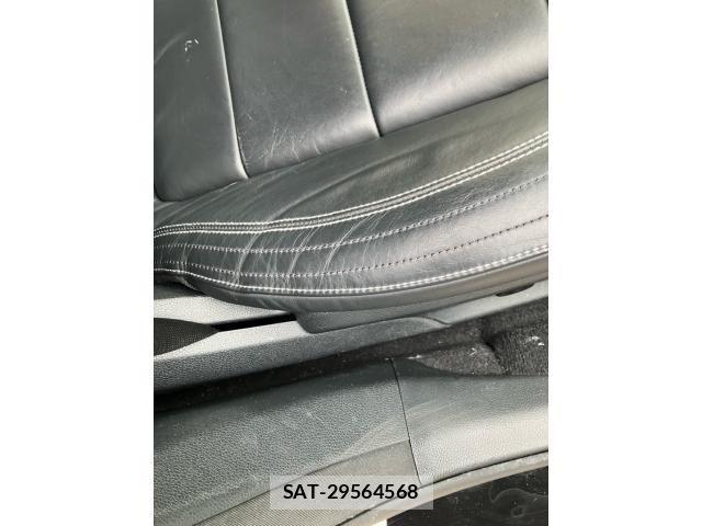 Mercedes Benz E-CLASS 2017-07 8208653-27
