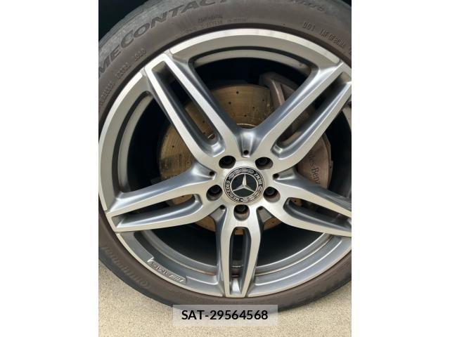 Mercedes Benz E-CLASS 2017-07 8208653-4