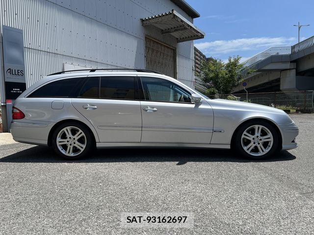 Mercedes Benz E-CLASS 2009-11 8208658-5