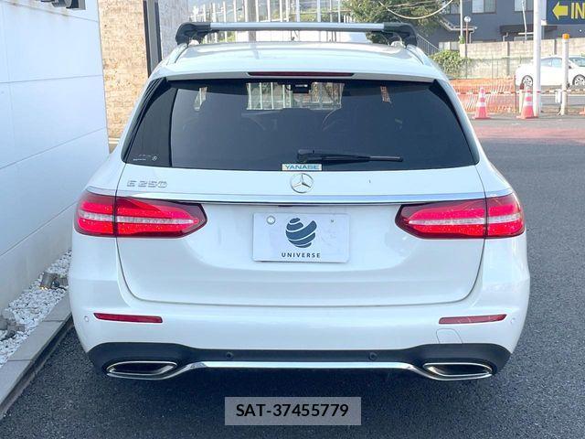 Mercedes Benz E-CLASS 2019-09 8230784-15