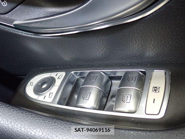 Mercedes Benz E-CLASS 2017-09 8245878-21