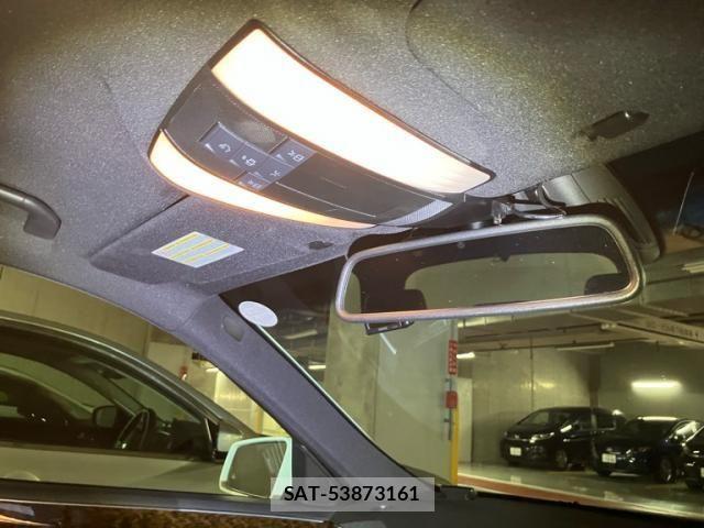 Mercedes Benz E-CLASS 2011-12 8315394-22