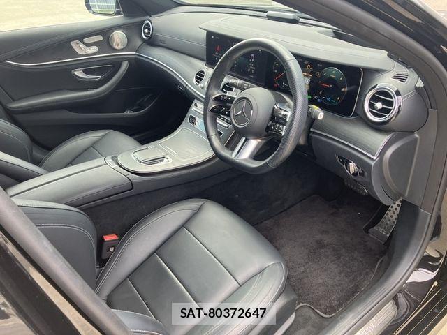 Mercedes Benz E-CLASS 2023-08 8336738-1