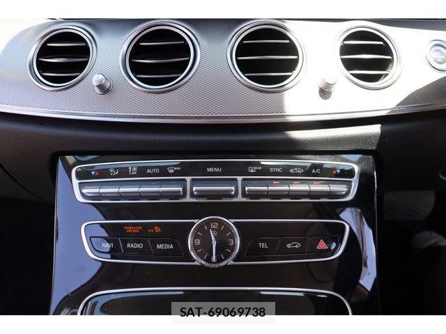 Mercedes Benz E-CLASS 2018-01 8336739-11